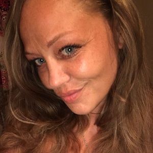 Meet your Posher, Tonya